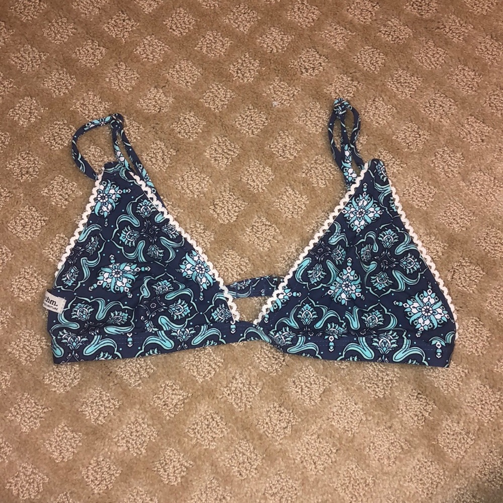 NWOT rhythm swimwear printed crochet bikini top
